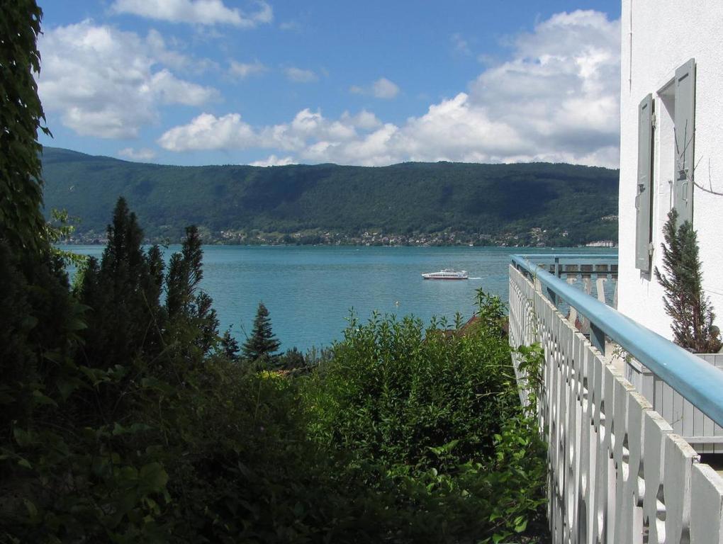 Villa Le Lac - Cottage Au Bord Du Lac D' Annecy - Chambres - 维里尔·杜·拉克 外观 照片